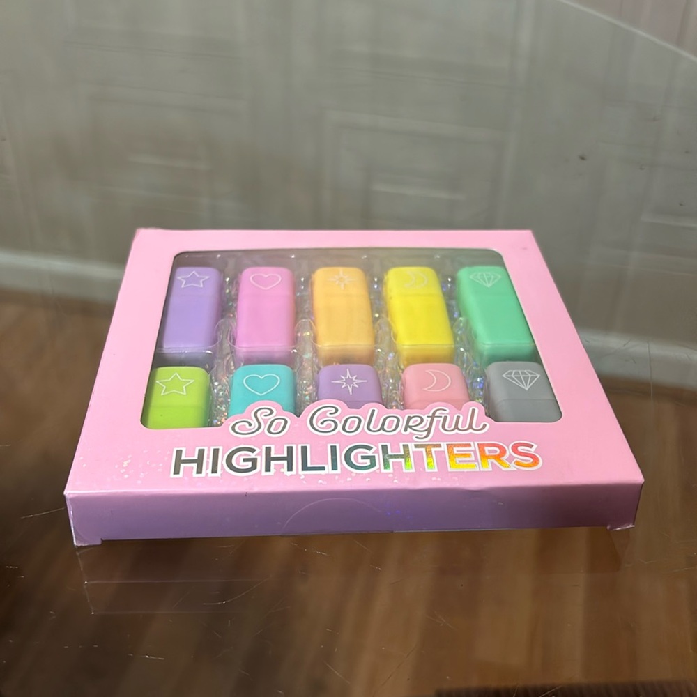 Brand New so colorful Mini Highlighterb